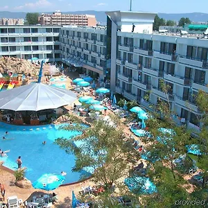 Kotva Szálloda Napospart