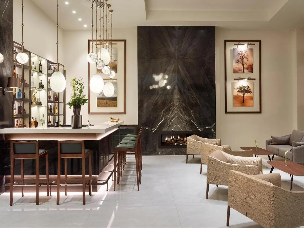 Est Grand Hotel Savoy Budapest 4*,